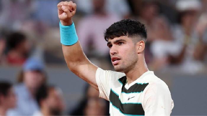 Alcaraz nhọc nhằn vào vòng 4 Roland Garros 2025 Alcaraz nhọc nhằn vào vòng 4 Roland Garros 2025