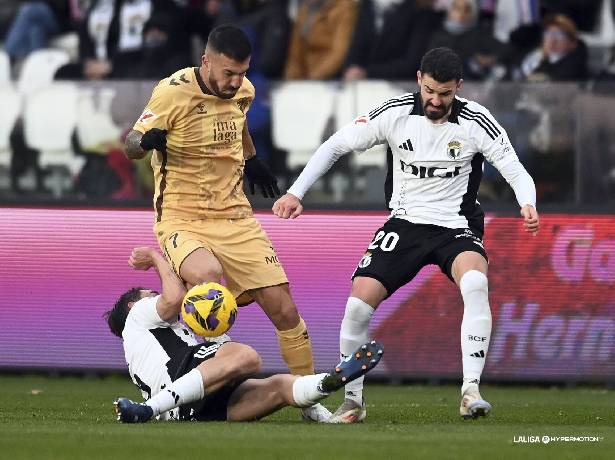 Nhận định, soi kèo Malaga vs Burgos, 23h30 ngày 31/05: Khách rơi tự do