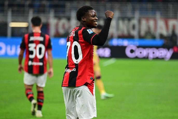 Kèo thẻ phạt AC Milan vs Inter Milan 02h45 ngày 01/11