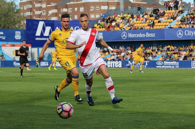 Nhận định Rayo Vallecano vs Alcorcon, 22h00 ngày 2/1