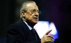 Chủ tịch Florentino Perez của Real Madrid dương tính với SARS-CoV-2