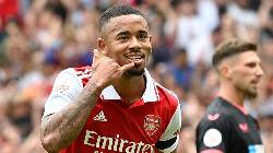 “Chân gỗ như cậu ta còn phù hợp với Arsenal hơn Jesus” “Chân gỗ như cậu ta còn phù hợp với Arsenal hơn Jesus”