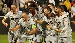 Phân tích kèo hiệp 1 Istanbul vs Hearts, 22h30 ngày 3/11 Phân tích kèo hiệp 1 Istanbul vs Hearts, 22h30 ngày 3/11