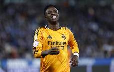 Vinicius quay ngoắt thái độ với Real Madrid trước trận gặp Atletico Madrid