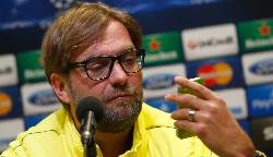 Klopp 30 lần gọi điện, thuyết phục 'siêu tiền vệ' World Cup tới Anfield