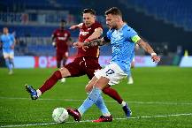 Soi kèo phạt góc Lazio vs AZ Alkmaar, 0h45 ngày 8/3