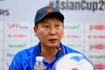 HLV Kim Sang Sik không quan tâm tới án phạt của Malaysia