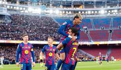 CĐV nhà bán vé cho đối thủ, Barca đối diện nguy cơ bị áp đảo ở Camp Nou