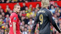 Huyền thoại M.U: 'Torres là ác mộng của Vidic? Bạn đang kể chuyện cười à' Huyền thoại M.U: 'Torres là ác mộng của Vidic? Bạn đang kể chuyện cười à'