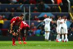 MU 0-2 PSG: Solskjaer lần đầu nhận trái đắng