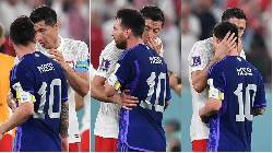 Lewandowski làm rõ tin đồn phản đối Barca đưa Messi trở lại Lewandowski làm rõ tin đồn phản đối Barca đưa Messi trở lại