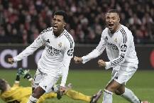 Nội bộ Real Madrid chia rẽ nghiêm trọng sau trận Siêu kinh điển Nội bộ Real Madrid chia rẽ nghiêm trọng sau trận Siêu kinh điển