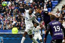 Soi kèo phạt góc Toulouse vs Lyon, 02h00 ngày 15/4 Soi kèo phạt góc Toulouse vs Lyon, 02h00 ngày 15/4