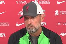CĐV Liverpool đồng loạt đòi sa thải Klopp vì 1 lý do khó hiểu CĐV Liverpool đồng loạt đòi sa thải Klopp vì 1 lý do khó hiểu
