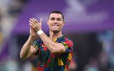 Ronaldo gây tranh cãi dữ dội ở đề cử đội hình hay nhất 2022 Ronaldo gây tranh cãi dữ dội ở đề cử đội hình hay nhất 2022