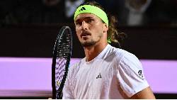 Zverev dừng bước ở tứ kết Rome Masters trong ngày mất ngôi số 2 thế giới Zverev dừng bước ở tứ kết Rome Masters trong ngày mất ngôi số 2 thế giới