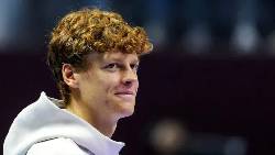 Link trực tiếp tennis Sinner vs Tsitsipas - Tứ kết 6 Kings Slam, 1h00 ngày 16/10