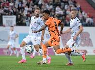 Nhận định, soi kèo Veres Rivne vs Shakhtar Donetsk, 19h30 ngày 17/8: Một thoáng mất tập trung