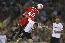 Soi kèo phạt góc Sevilla vs Valencia, 0h00 ngày 19/10 Soi kèo phạt góc Sevilla vs Valencia, 0h00 ngày 19/10
