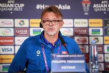 HLV Troussier: “Cơ hội chiến thắng của Việt Nam và Indonesia là 50-50”