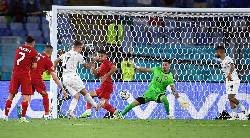 Soi kèo phạt góc Thụy Sỹ vs Thổ Nhĩ Kỳ, 23h ngày 20/6