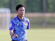 HLV Hoàng Anh Tuấn: 'Các cầu thủ Việt Nam không được phép sai lầm'
