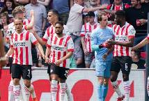 Soi kèo góc PSV vs Napoli, 2h00 ngày 22/10