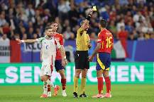 Rodri nhận thẻ vàng vì vi phạm luật mới ở Euro 2024