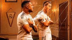 Mbappe ăn mừng đặc biệt sau khi cân bằng kỷ lục của Ronaldo