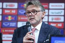 HLV Troussier chỉ ra đối thủ trực tiếp của Việt Nam tại U23 Châu Á 2024