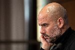 Pep Guardiola vẫn méo mặt dù có danh hiệu đầu tiên của mùa giải Pep Guardiola vẫn méo mặt dù có danh hiệu đầu tiên của mùa giải