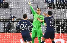 Navas được 'tiếp doping' trước đại chiến PSG vs Man City