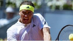 Zverev lội ngược dòng ngoạn mục ở vòng 3 Madrid Open 2025 Zverev lội ngược dòng ngoạn mục ở vòng 3 Madrid Open 2025