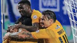 Nhận định, soi kèo Persik Kediri vs Semen Padang, 15h30 ngày 27/11: Thế trận căng thẳng