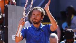 Medvedev thắng ‘thần tốc’ sau 63 phút, giành vé vào vòng 4 Madrid Open Medvedev thắng ‘thần tốc’ sau 63 phút, giành vé vào vòng 4 Madrid Open