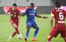 Soi kèo góc Wuhan Three Towns FC vs Shanghai Shenhua, 18h35 ngày 29/7: Đội khách lấn lướt