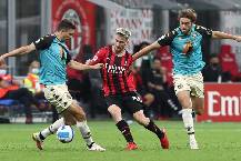 Soi kèo góc AC Milan vs Venezia, 01h45 ngày 29/08