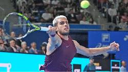 Alcaraz vào bán kết Japan Open, Zverev đấu Medvedev ở tứ kết China Open