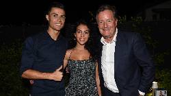 Piers Morgan tự hào khi 'giúp' Ronaldo thoát khỏi Man United Piers Morgan tự hào khi 'giúp' Ronaldo thoát khỏi Man United