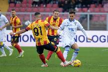 Soi kèo góc Frosinone vs Lecce, 00h30 ngày 30/10