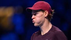 Sinner thắng thuyết phục trận ra quân Paris Masters 2025