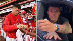 Granit Xhaka: 'Vợ không phải nguyên nhân tôi chia tay Pháo thủ' Granit Xhaka: 'Vợ không phải nguyên nhân tôi chia tay Pháo thủ'