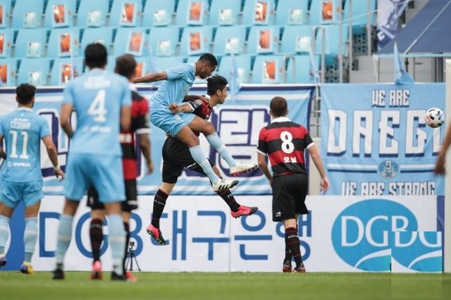 Daegu FC vs Pohang Steelers, 12h00 ngày 25/10: Giữ chắc Top 3