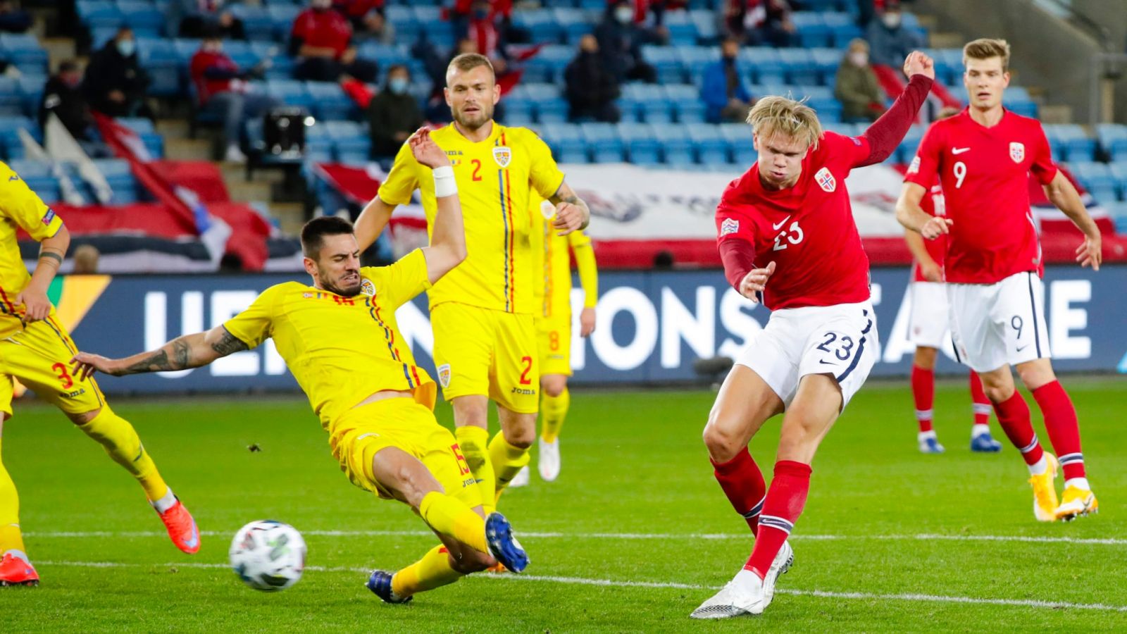 Romania vs Na Uy (2h45 16/11): Bảo vệ ngôi đầu