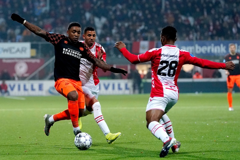 AZ Alkmaar vs Emmen, 2h ngày 23/11: Thị uy sức mạnh