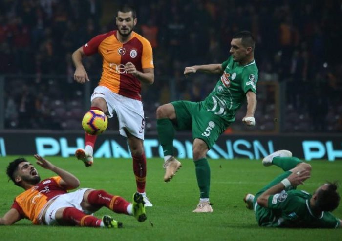 Rizespor vs Galatasaray, 23h ngày 28/11: Khủng hoảng lực lượng