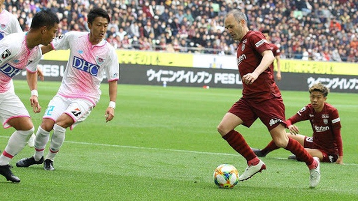 Yokohama FC vs Vissel Kobe, 12h ngày 8/11: Chiến thắng thứ 4