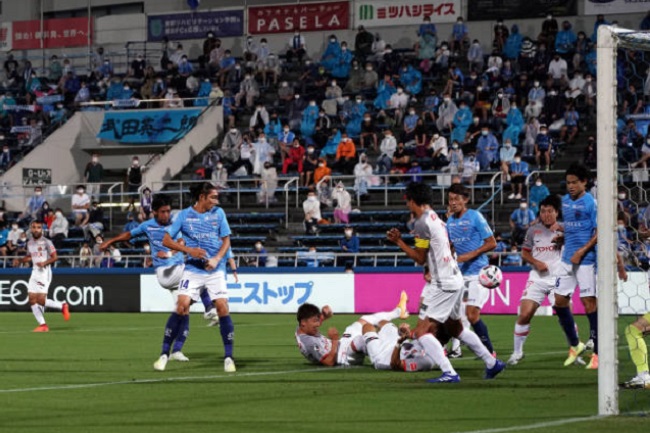 Nagoya Grampus vs Yokohama FC, 12h00 ngày 12/12: Thắng trong sợ hãi