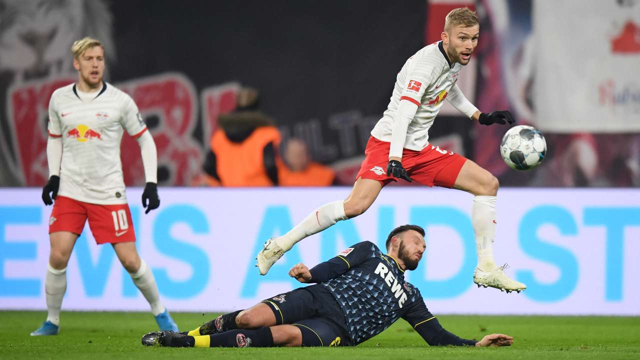 Leipzig vs Koln (21h30 19/12): “Bò húc chết dê”