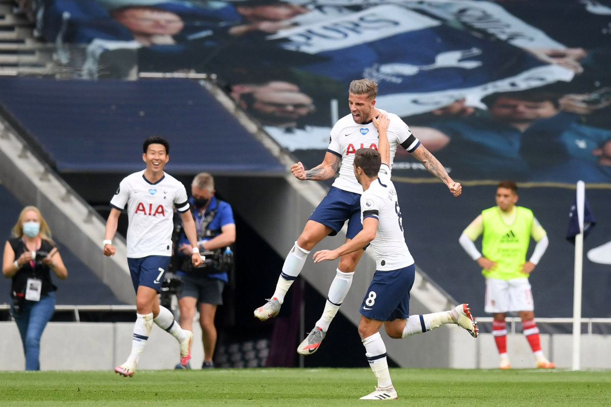 Tottenham vs Arsenal (23h30 6/12): Thắng derby, giữ ngôi đầu
